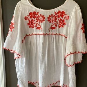 Old Navy embroidered top